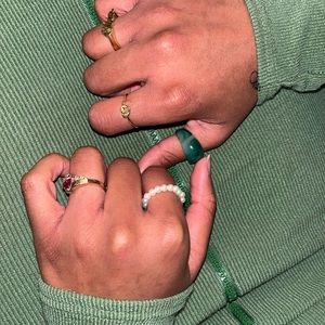 Meet your Posher, Shaharah